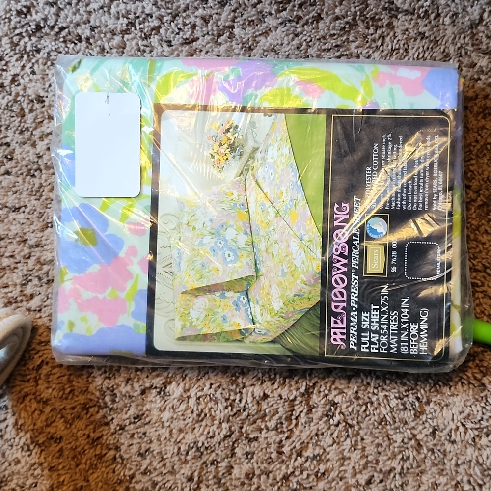 Vintage Floral Meadowsong Sears Perma•Prest Percale Full flat Sheet poly/cotton